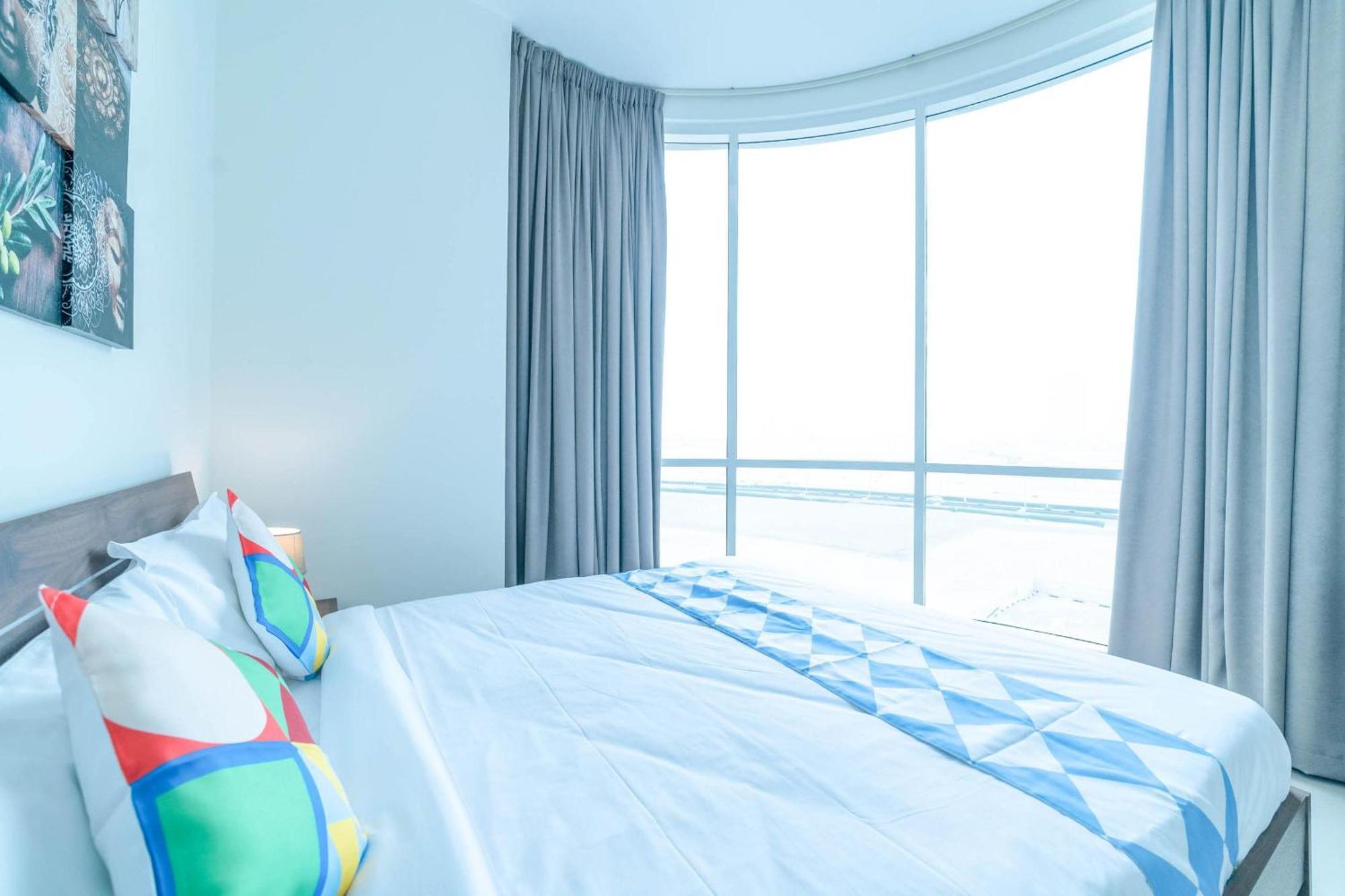 Oyo 589 Najma Tower, Two Bedrooms Apartments, Sports City Dubai Bagian luar foto